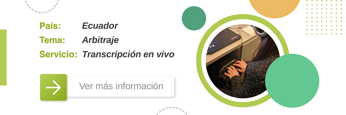 Persona utilizando una máquina de estenografía